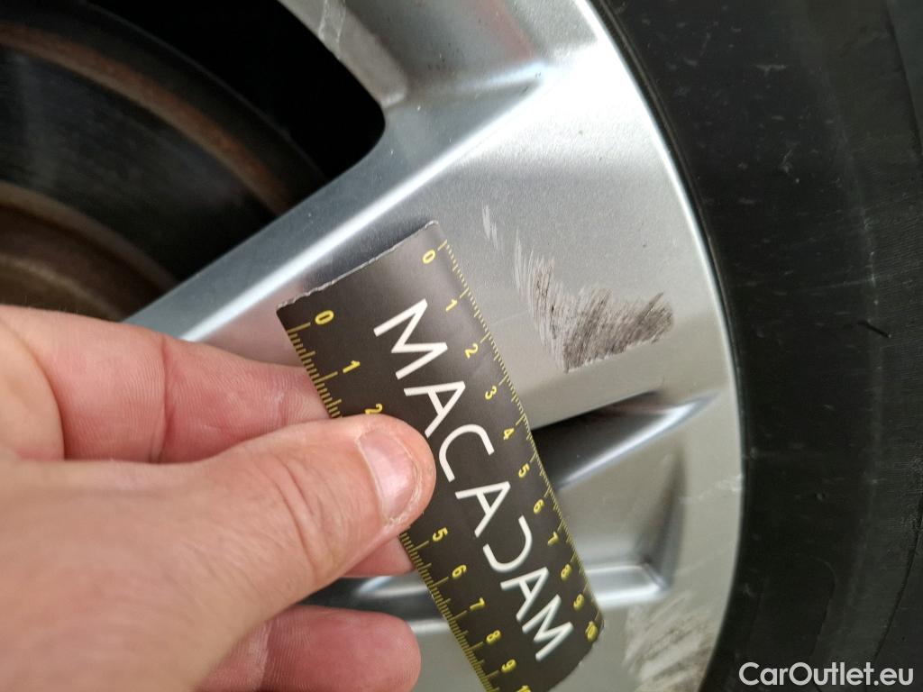  Peugeot  5008  Active Business 1.2 PureTech 130CV BVA8 E6d #9