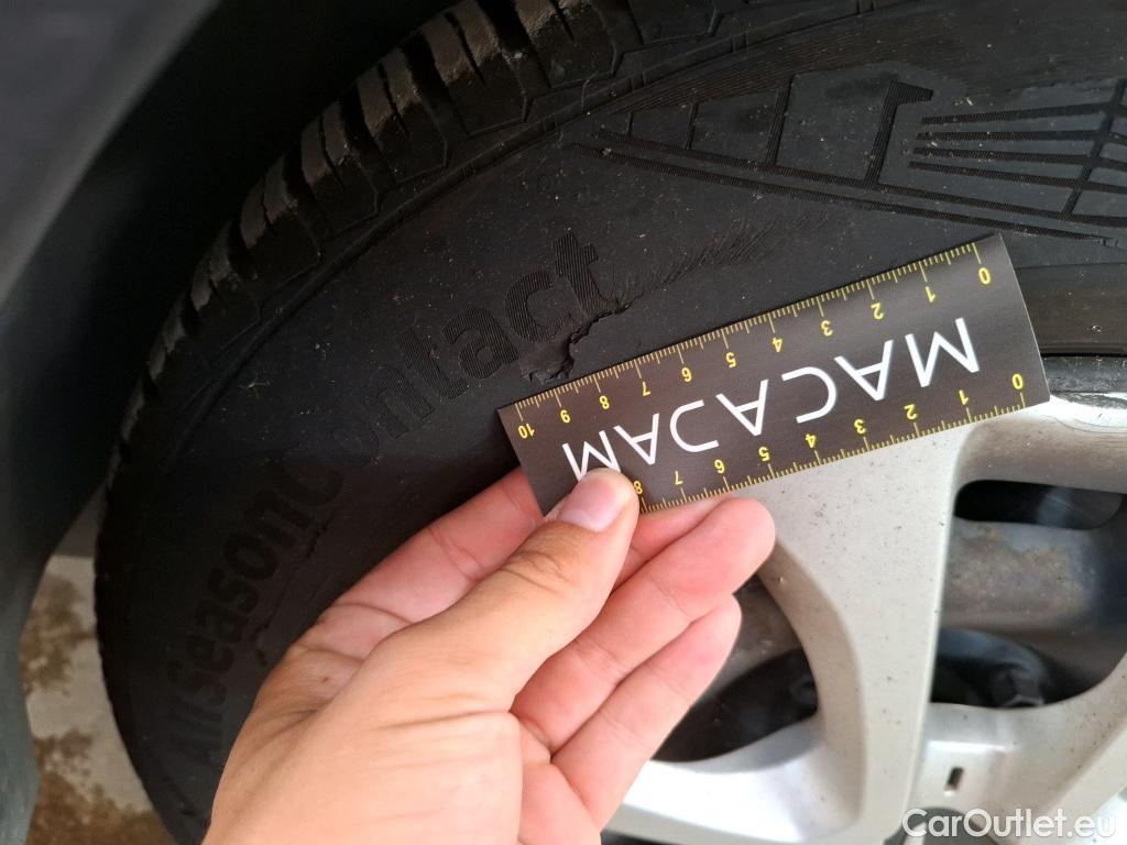  Citroen  C3  Feel 1.2 PureTech 80CV BVM5 E6 #10