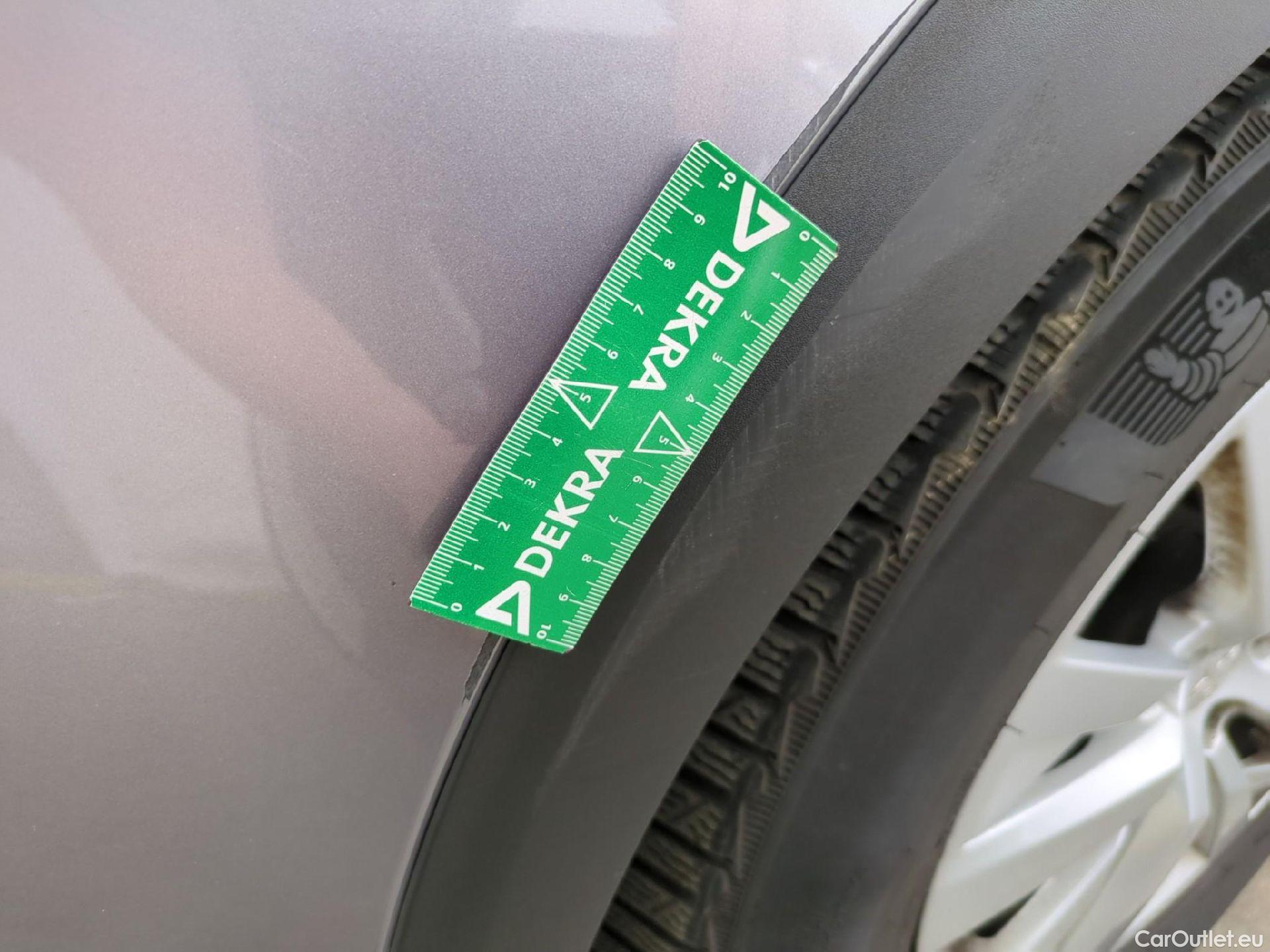  Peugeot  3008  Active Business 1.5 HDi 130CV BVA8 E6d #26