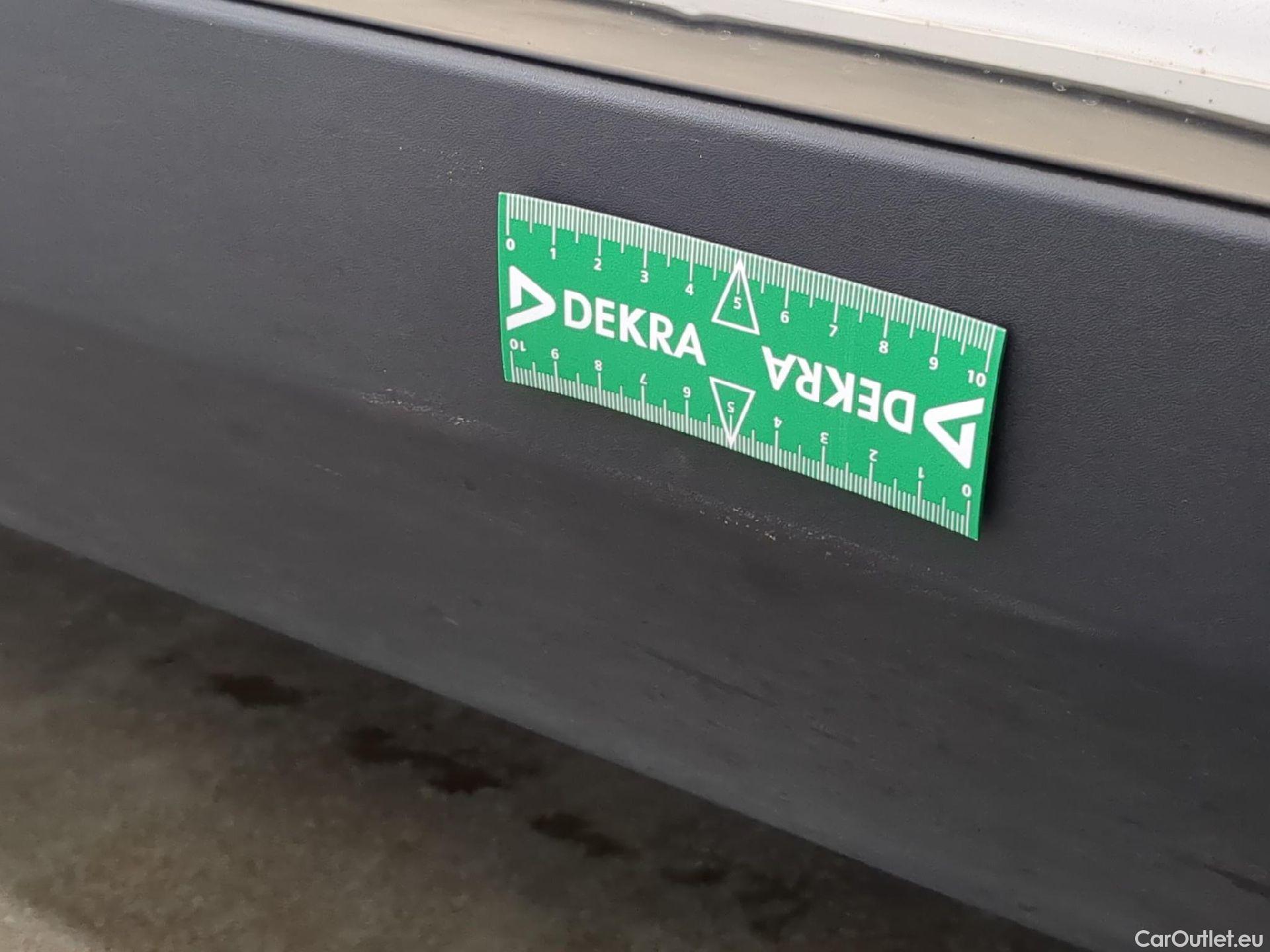  Peugeot  5008 PEUGEOT  / 2020 / 5P / SUV BlueHDi 130 S&S EAT8 GT Pack #14