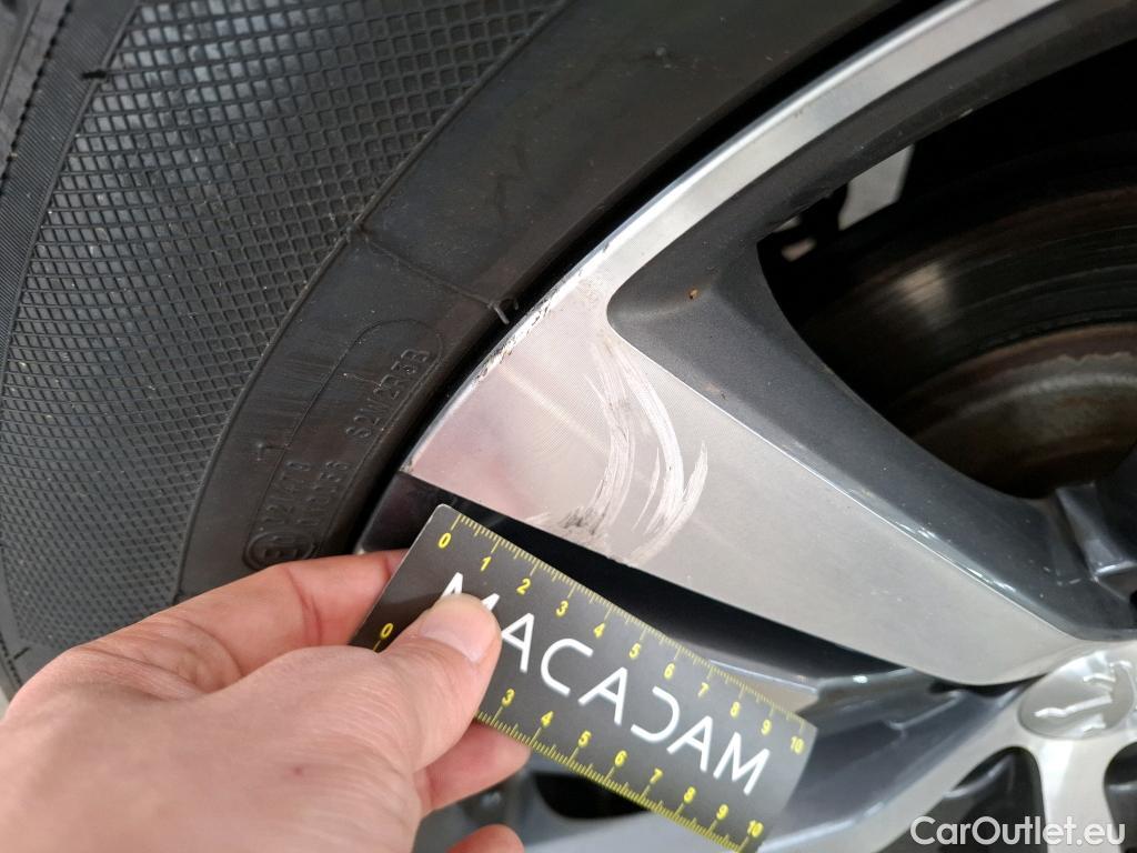  Peugeot  5008  Allure 1.2 PureTech 130CV BVM6 7 Sieges E6d #12