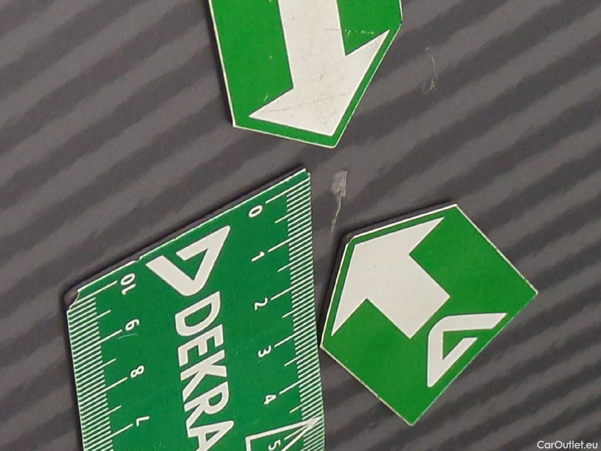  Peugeot  3008  Active Business 1.5 HDi 130CV BVA8 E6d #14