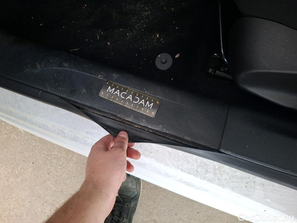  Peugeot  208  Affaire Premium Pack 1.5 HDi 100CV BVM6 E6dT #7