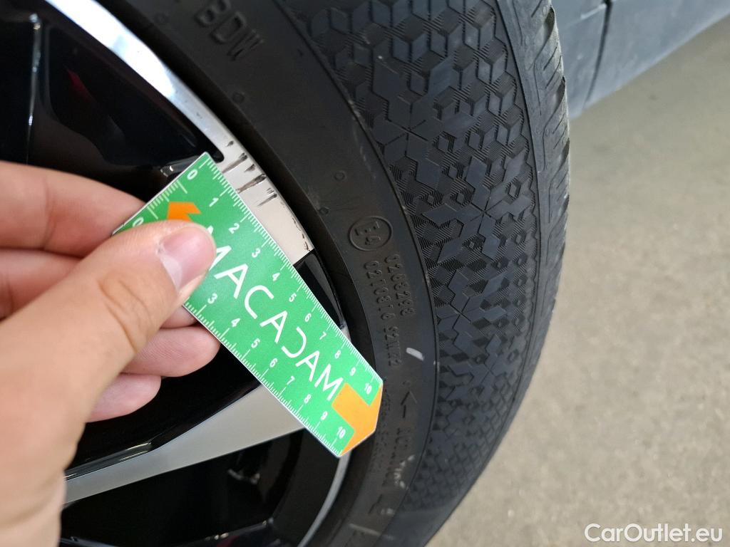  Peugeot  2008  Allure Business 1.5 HDi 130CV BVA8 E6d #12