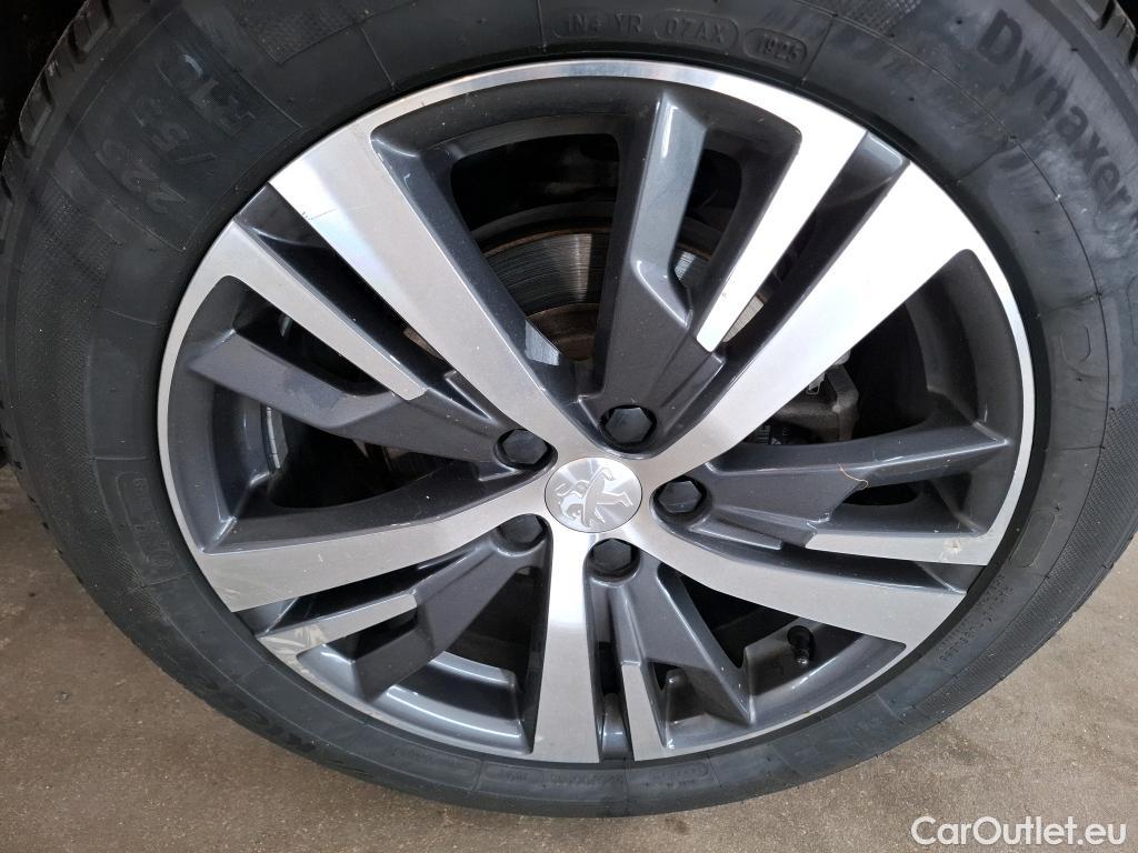  Peugeot  5008  Allure 1.2 PureTech 130CV BVM6 7 Sieges E6d #5