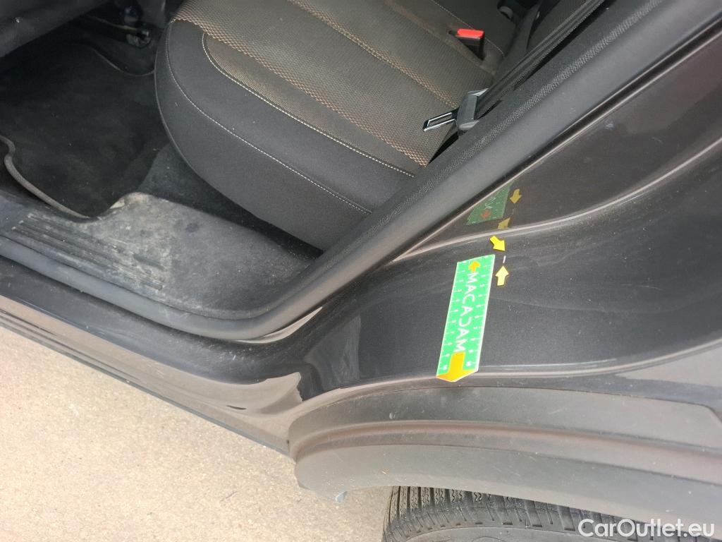  DS  DS7 7 Crossback Business 1.5 BlueHDi 130CV BVA8 E6d #92