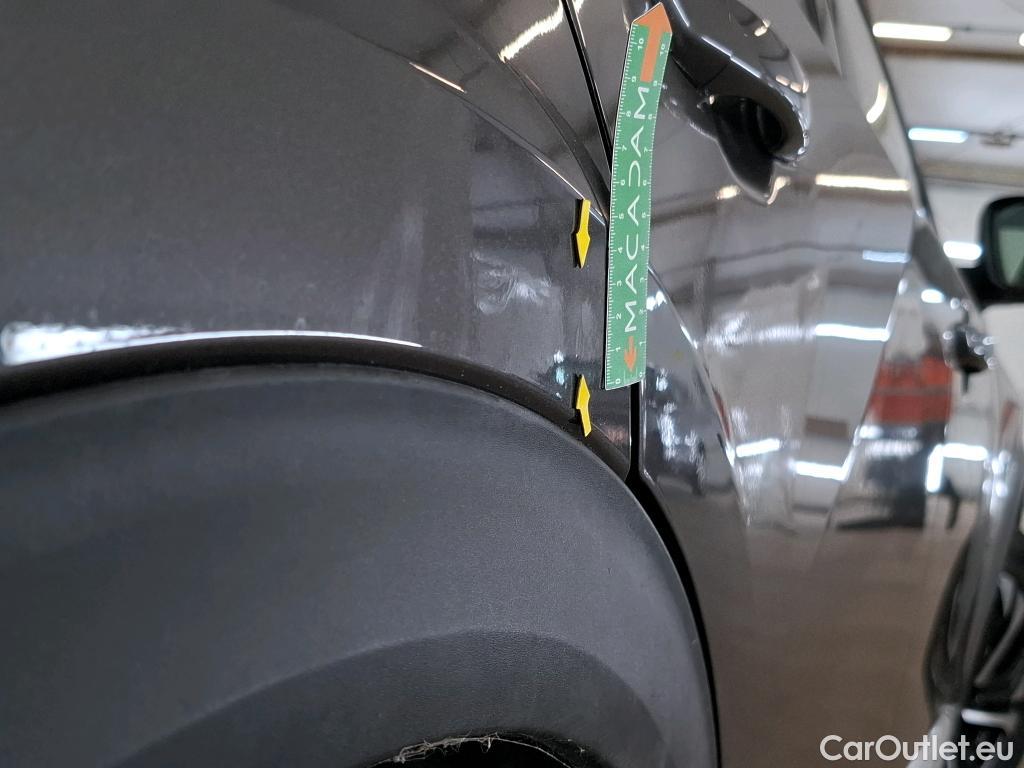  Peugeot  2008  Allure Business 1.5 HDi 130CV BVA8 E6d #23