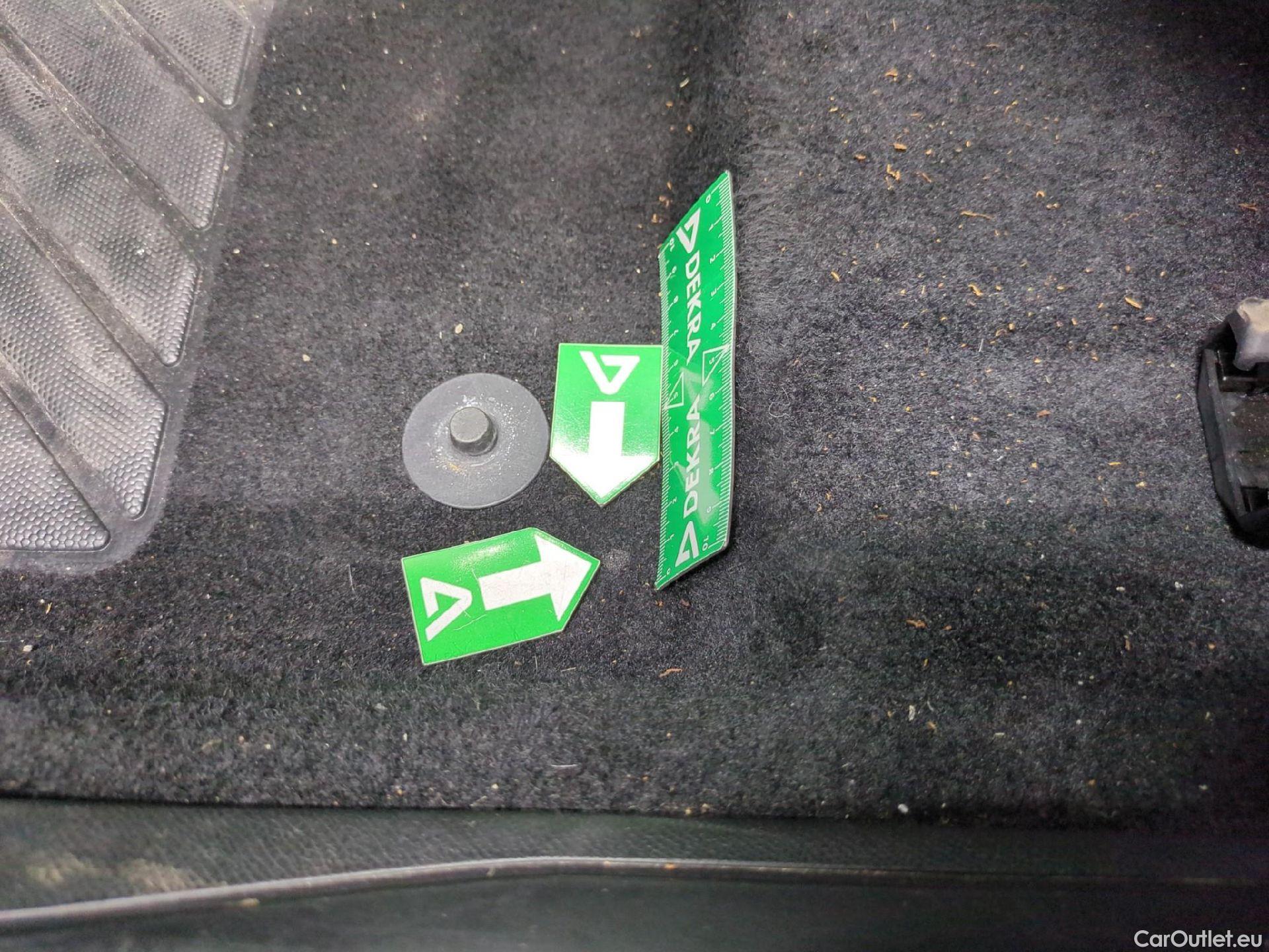  Peugeot  3008  Active Business 1.5 HDi 130CV BVA8 E6d #3