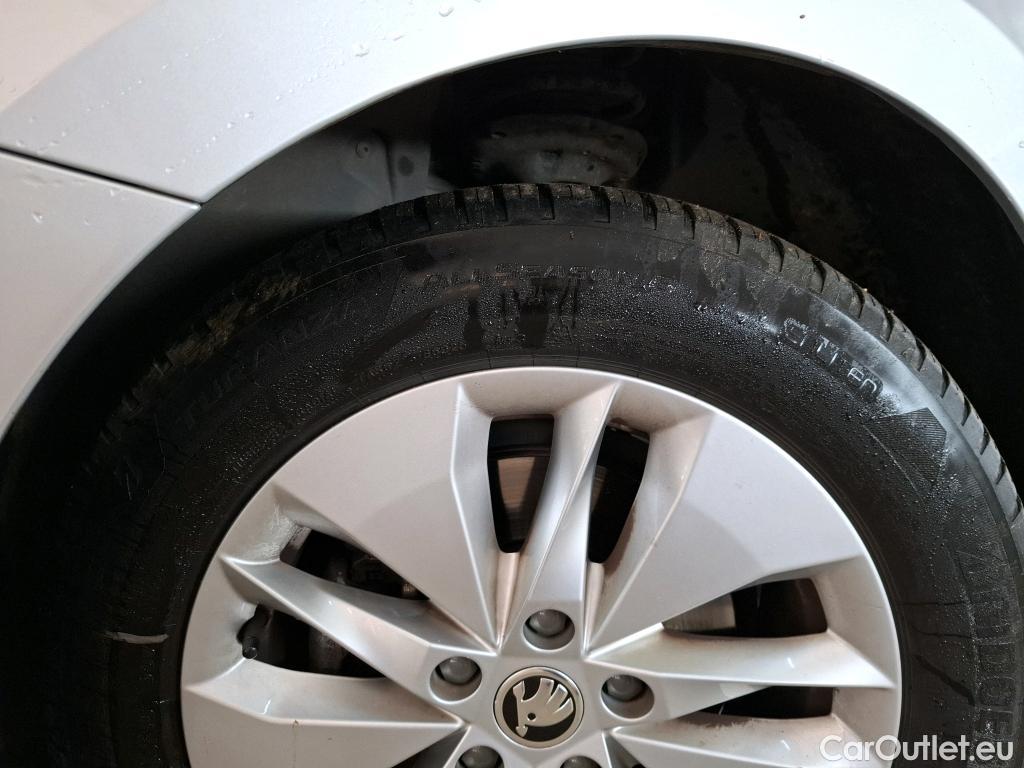  Skoda  Octavia  Break Business 2.0 TDI 150CV BVA7 E6d #18