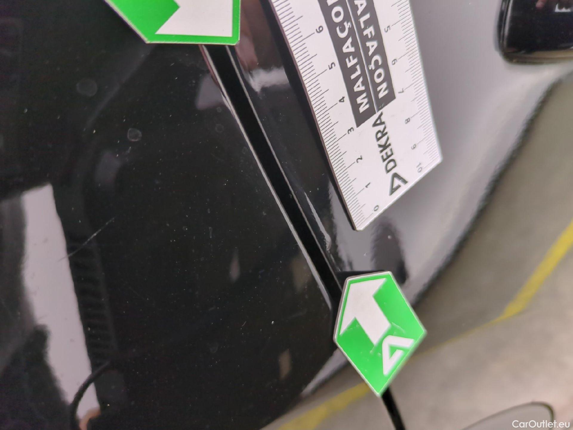  Renault  Captur  II Business 1.5 dCi 95CV BVM6 E6dT #17