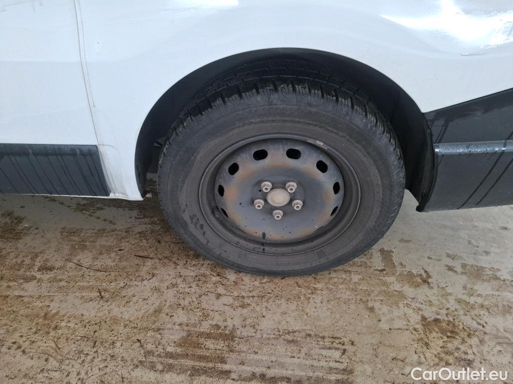  Renault  Trafic RENAULT  / 2019 / 4P / Fourgon tole FG GCF L1H1 1000 Energy dCi 145 EDC #22