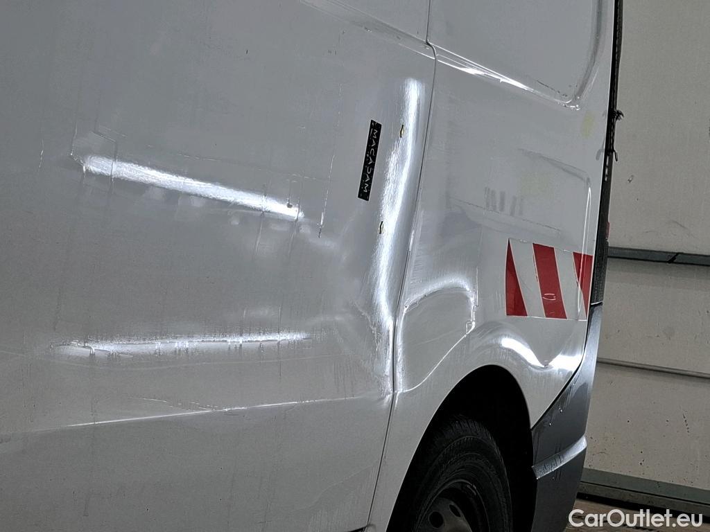  Renault  Trafic RENAULT  / 2019 / 4P / Fourgon tole FG GCF L1H1 1000 Energy dCi 145 EDC #5