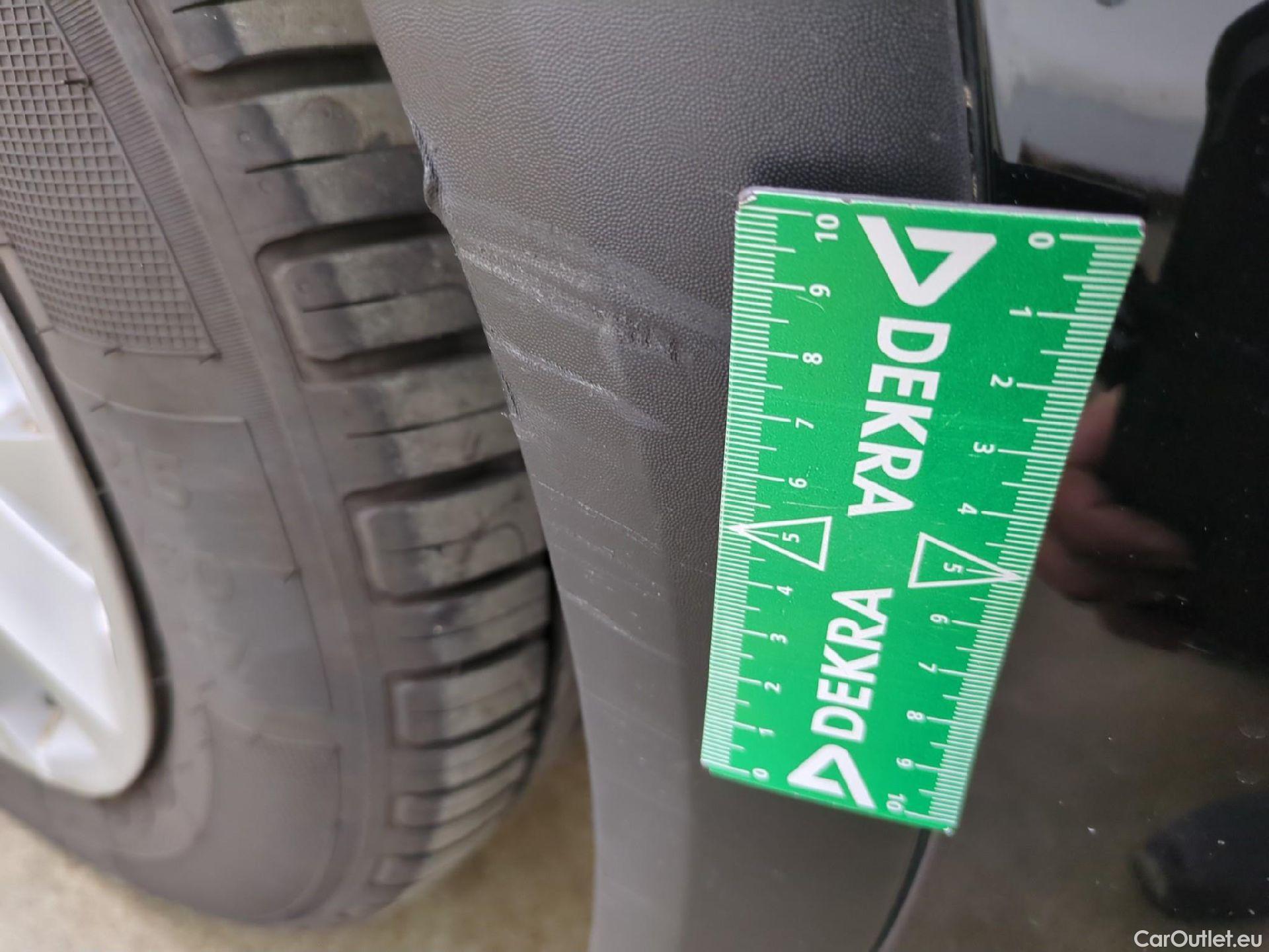  Renault  Captur  II Business 1.5 dCi 95CV BVM6 E6dT #28