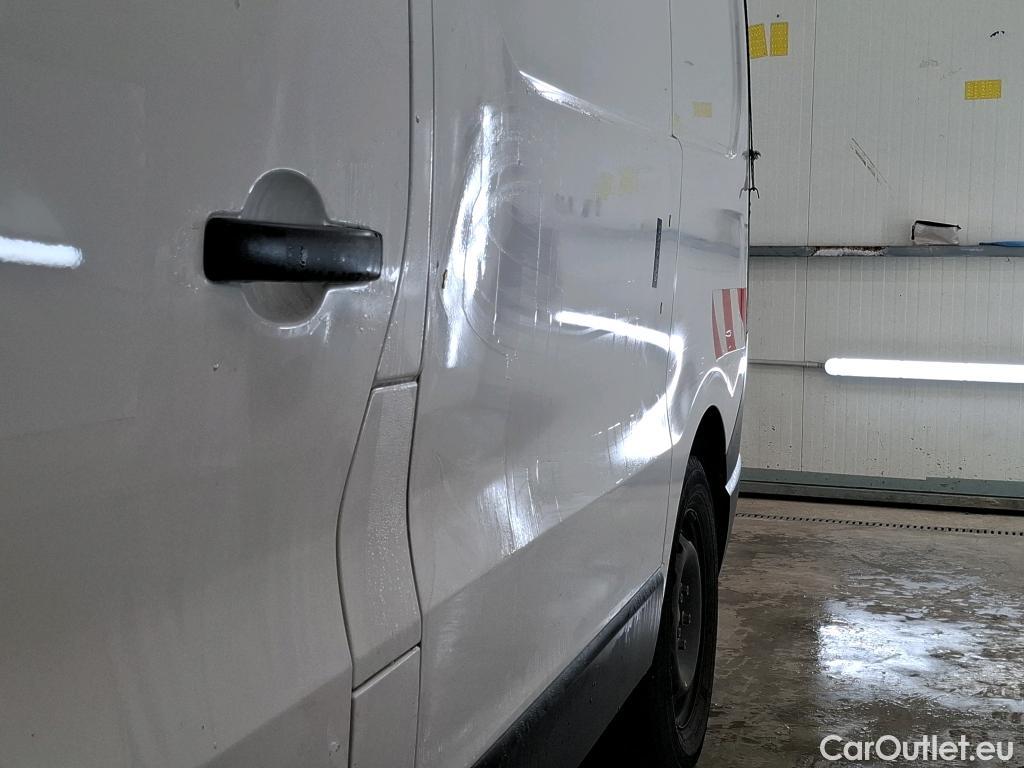  Renault  Trafic RENAULT  / 2019 / 4P / Fourgon tole FG GCF L1H1 1000 Energy dCi 145 EDC #6