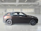  Alfa Romeo   STELVIO ALFA ROMEO / 2017 / 5P / SUV 2.2 TURBO DIESEL 180CV AT8 Q4 EXECUTIVE #7
