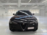  Alfa Romeo   STELVIO ALFA ROMEO / 2017 / 5P / SUV 2.2 Turbo Diesel 180CV AT8 RWD Business #6