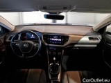  Volkswagen  T-ROC VOLKSWAGEN  / 2017 / 5P / SUV 1.5 TSI ACT STYLE DSG #3