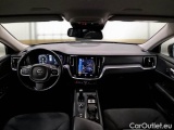  Volvo  V60 VOLVO  / 2019 / 5P / Station wagon B4 D autom. Momentum Business #3