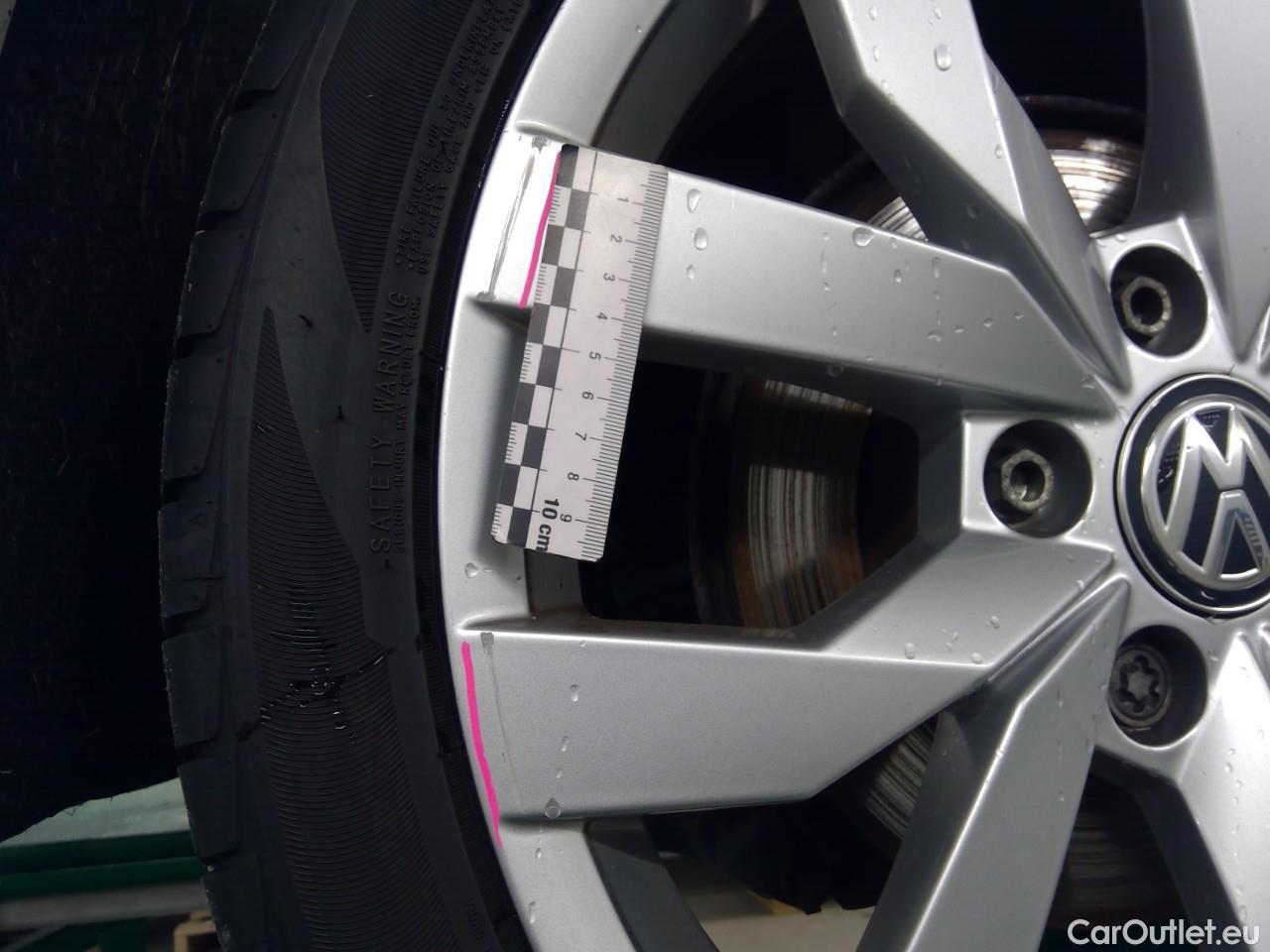  Volkswagen  Golf  Sp.Combi TSI 150 GT Aut. #24