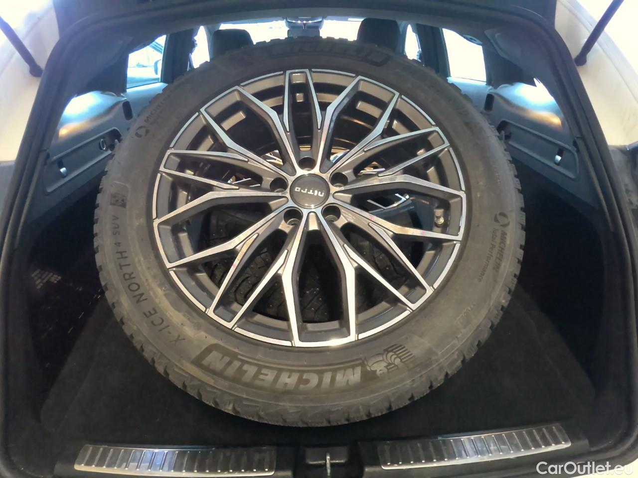  Mercedes  EQC  400 SE Edition 4Matic Aut #29