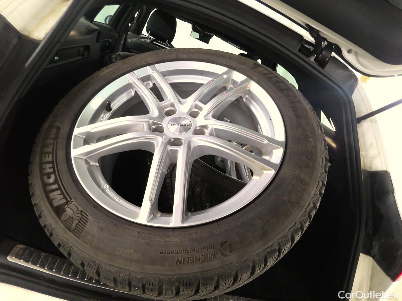  Mercedes  EQC  400 SE Edition 4Matic Aut #7