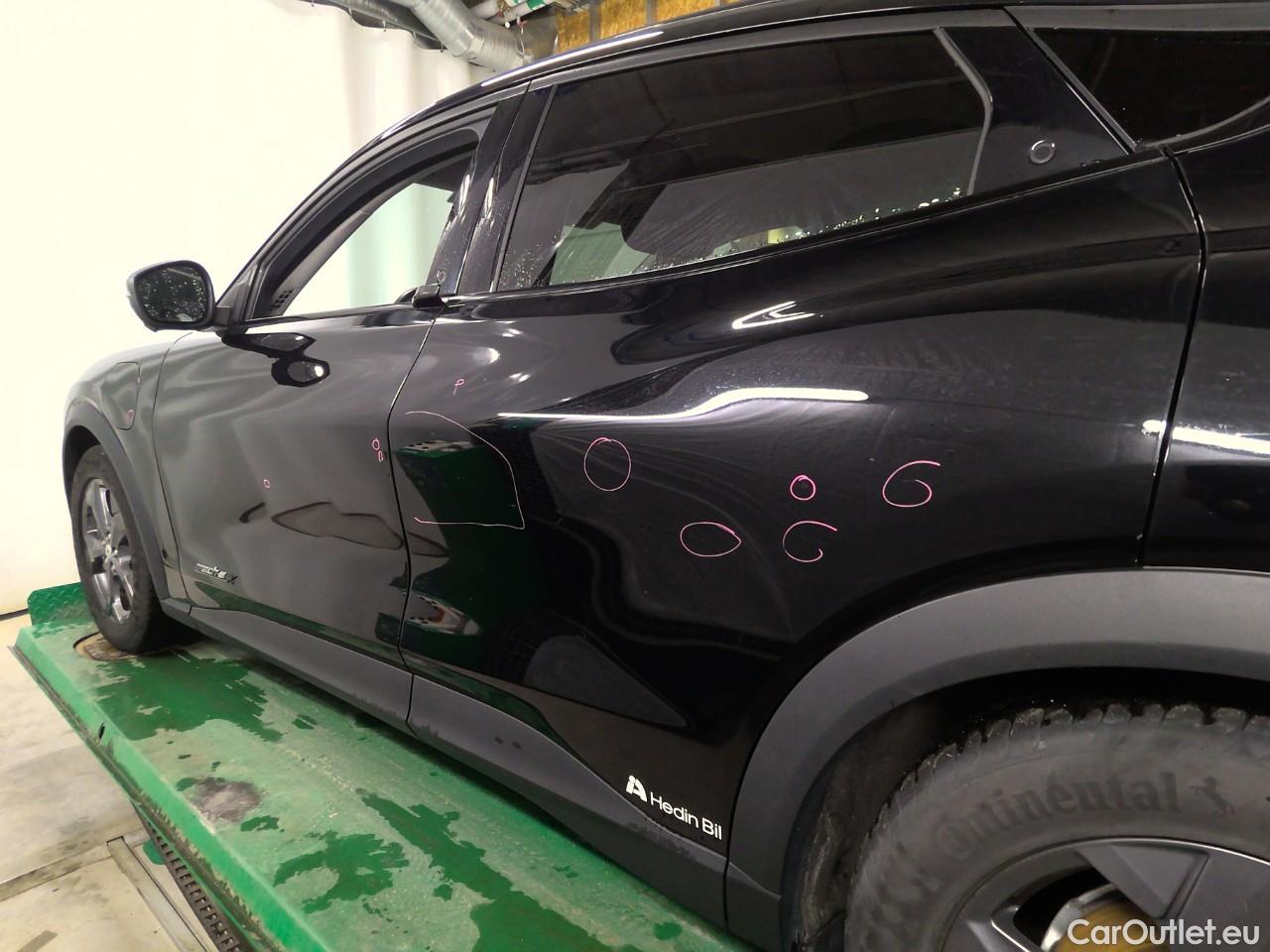  Ford  Mustang Mach-e 99 kWh Long Range RWD #28