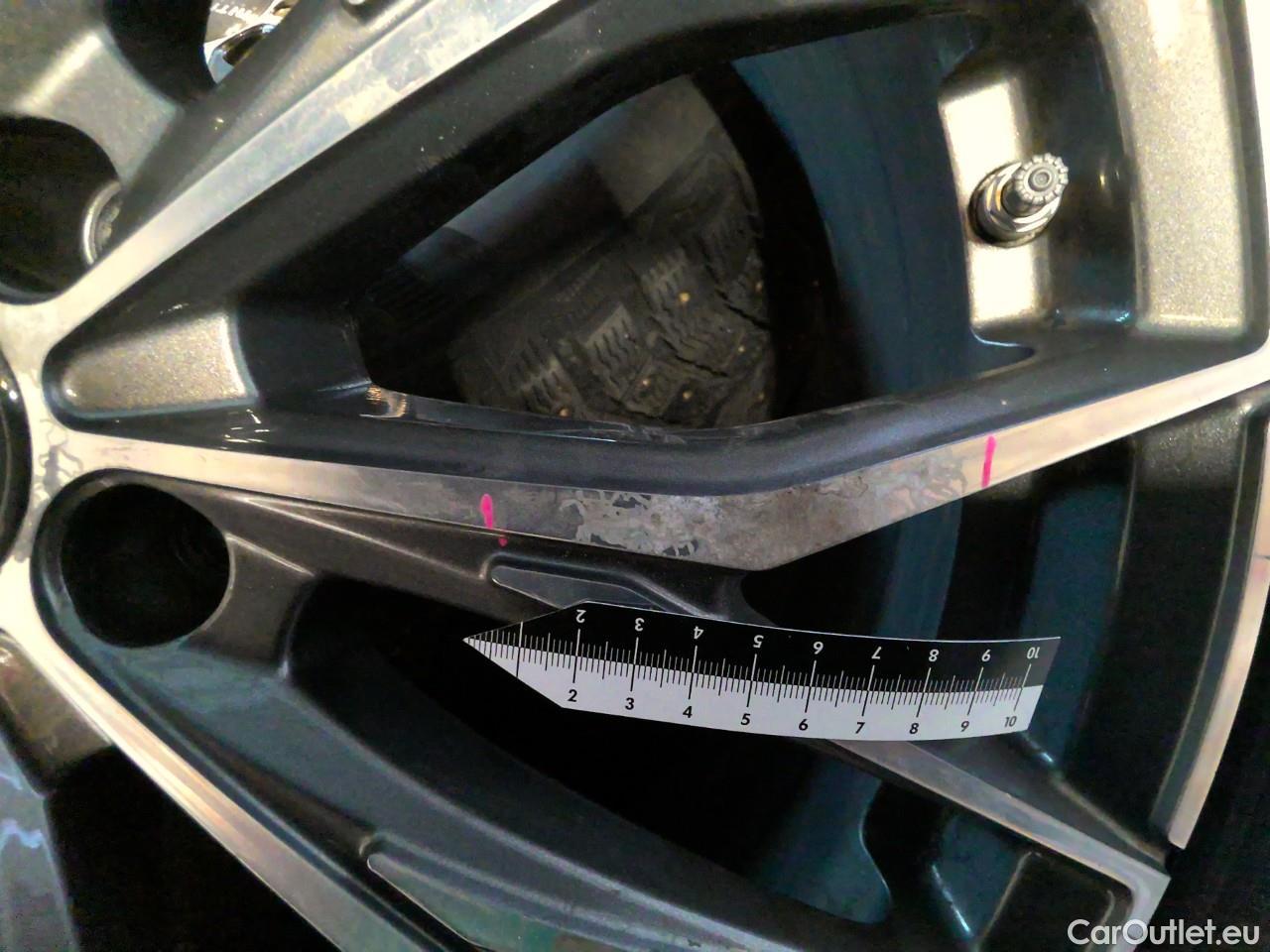  Mercedes  EQC  400 SE Edition 4Matic Aut #28