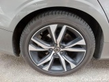  Volvo  V60 VOLVO  / 2018 / 5P / STATION WAGON D3 R-DESIGN #19