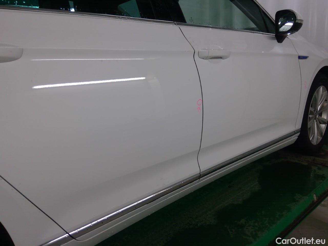  Volkswagen  Passat  Sp.Combi GTE #13