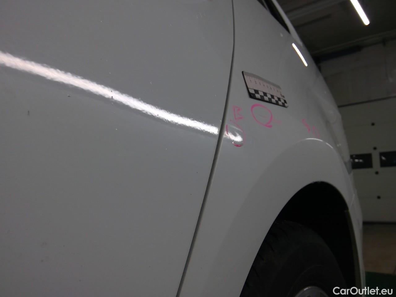  Volkswagen  Golf  Sp.Combi TDI 150 4M #19