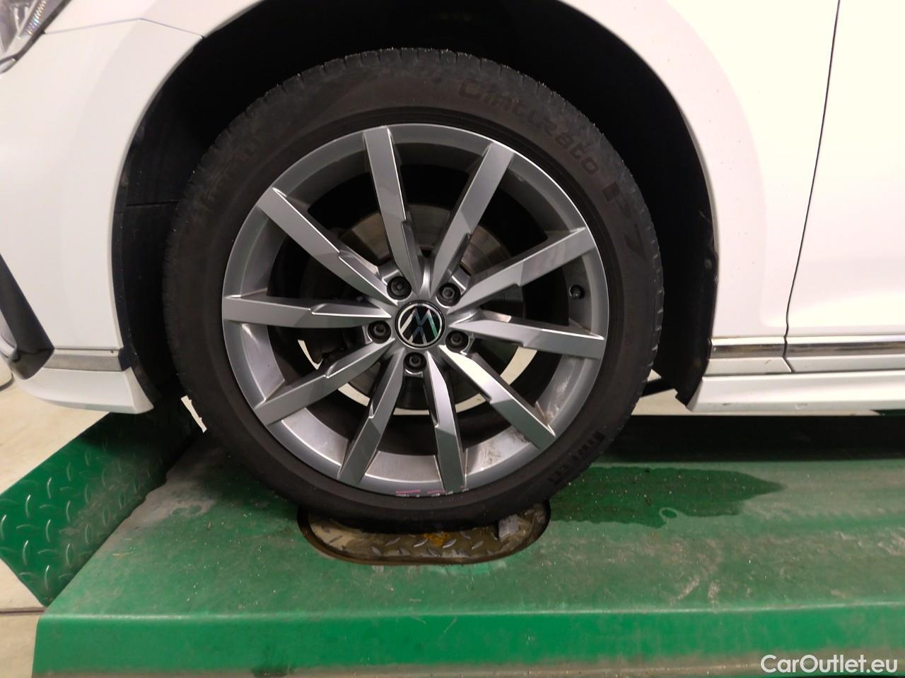  Volkswagen  Passat Pass.SC TDI 200 GT Exec.Ed.Aut #1