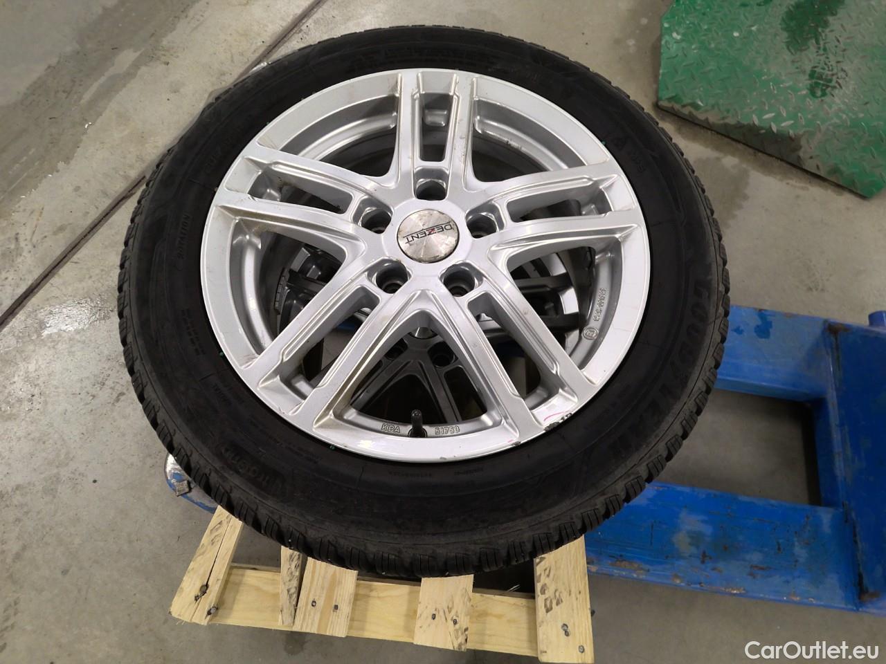  Volkswagen  Golf  Sp.Combi TSI 150 GT Aut. #4