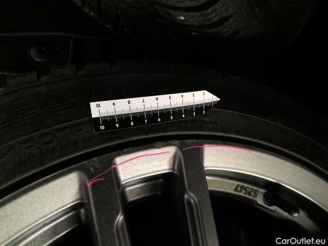  Volvo  V60  T6 350 +Dark Rec. AWD Aut #21