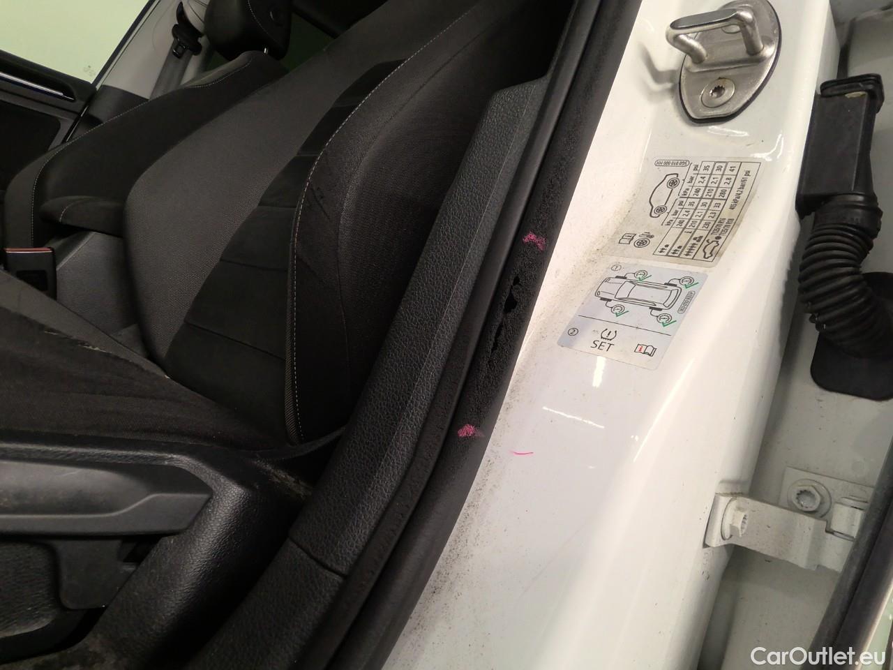  Volkswagen  Golf  Sp.Combi TSI 150 GT Aut. #28