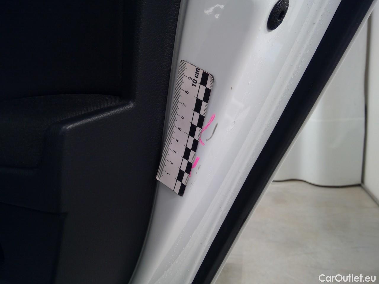  Volkswagen  Golf  Allt. TDI Ltd.Ed. 4M Aut. #23