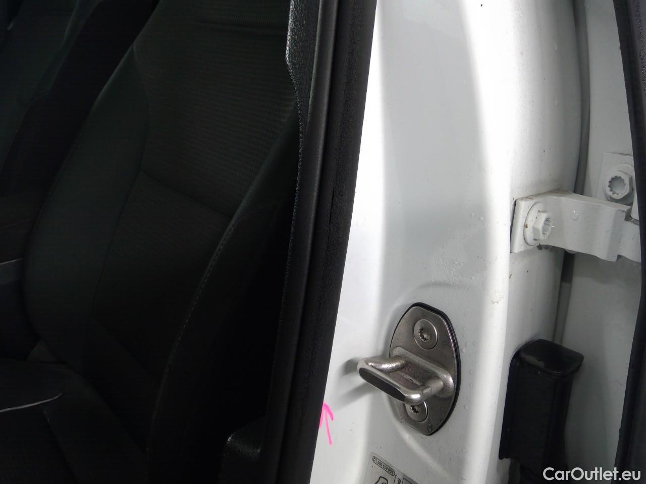  Volkswagen  Golf  Sp.Combi TDI 150 4M #15