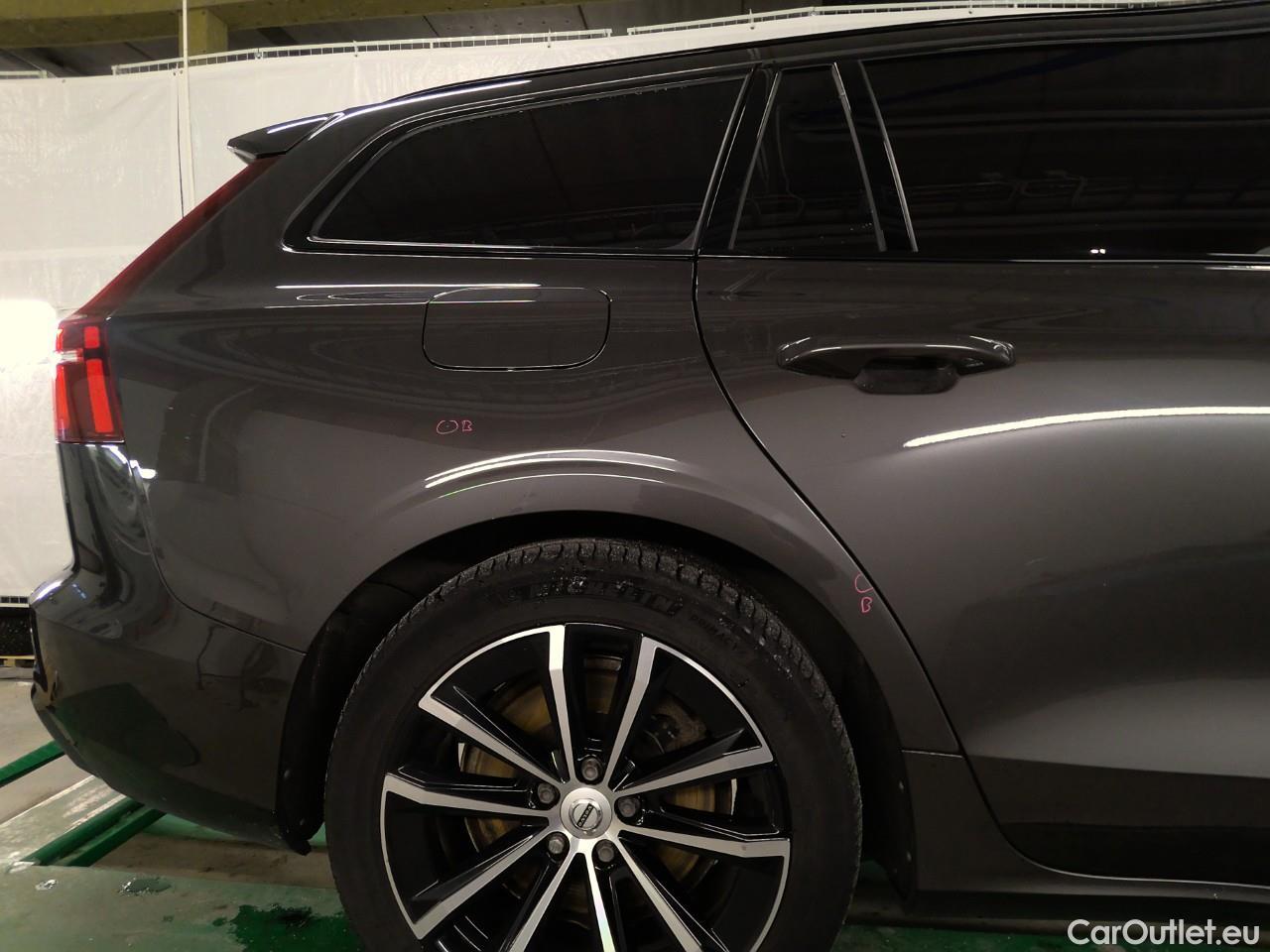  Volvo  V60  T6 350 +Dark Rec. AWD Aut #12