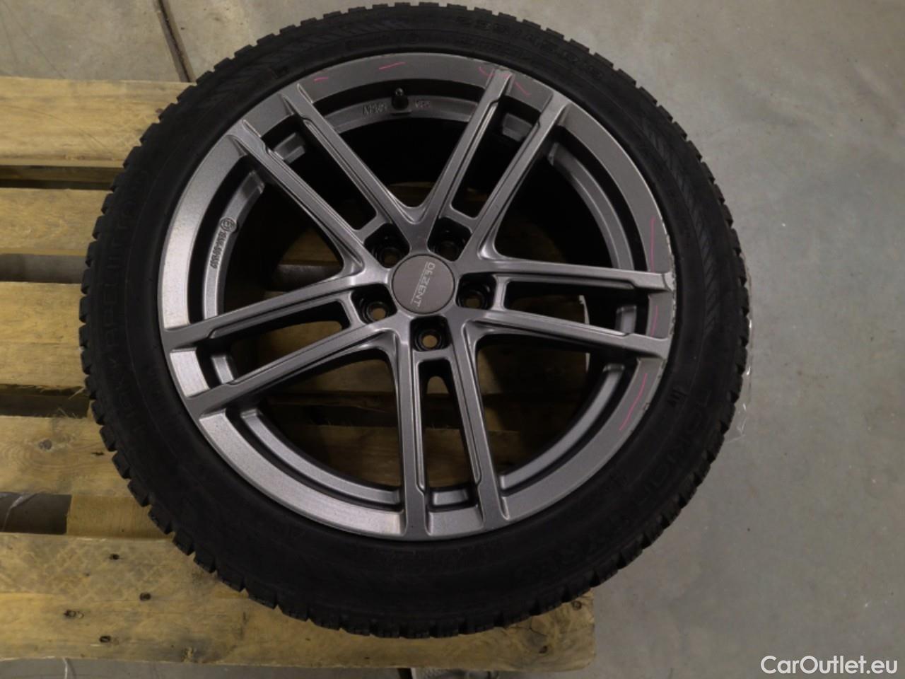  Volvo  V60  T6 350 +Dark Rec. AWD Aut #18