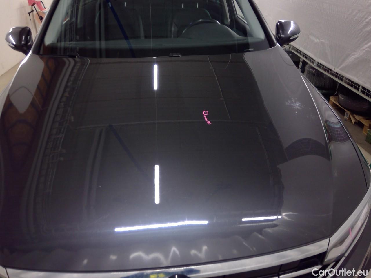  Volkswagen  Passat  Sp.Combi GTE #44