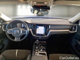  Volvo  V60 VOLVO  / 2019 / 5P / STATION WAGON T6 PLUG-IN AWD AUTOM.INSCR.EXPR. #3