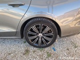  Volvo  V60 VOLVO  / 2019 / 5P / STATION WAGON T6 PLUG-IN AWD AUTOM.INSCR.EXPR. #60