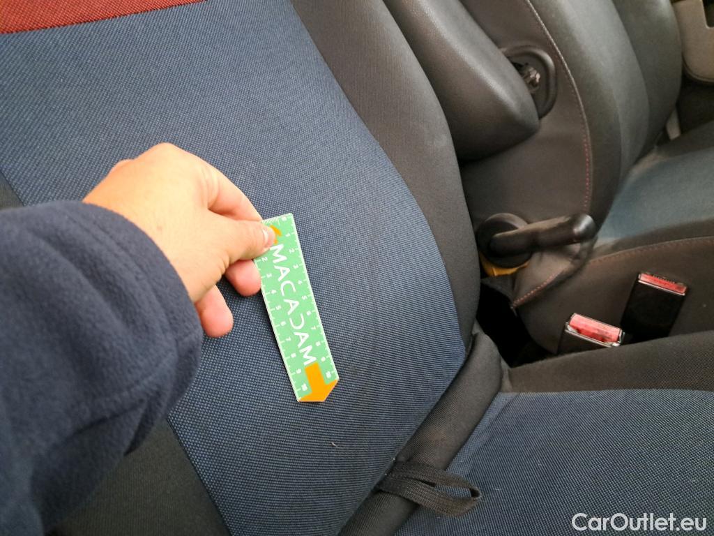  Renault  Master  Fourgon L2H2 3 5 Grand Confort dCi 130CV BVM6 E6 #109