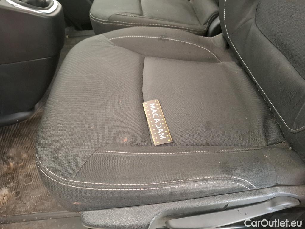  Renault  Trafic  III Fourgon L1H1 1200 Confort 1.6 dCi 120CV BVM6 E6dT #33