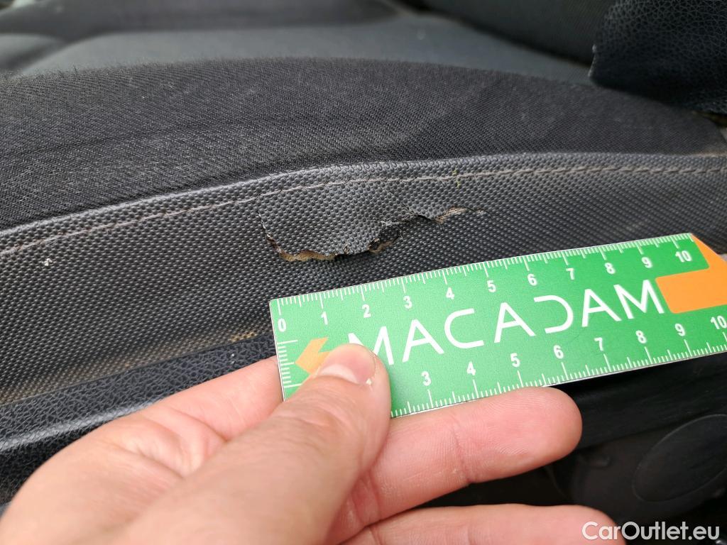  Renault  Master  III Fourgon L3H2 3 5 Grand Confort dCi 145CV BVM6 E6 #24