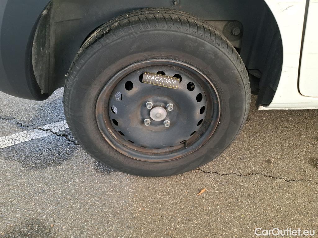  Renault  Kangoo  Express Extra (Série Spéciale) 1.5 dCi 75CV BVM5 E6 #34