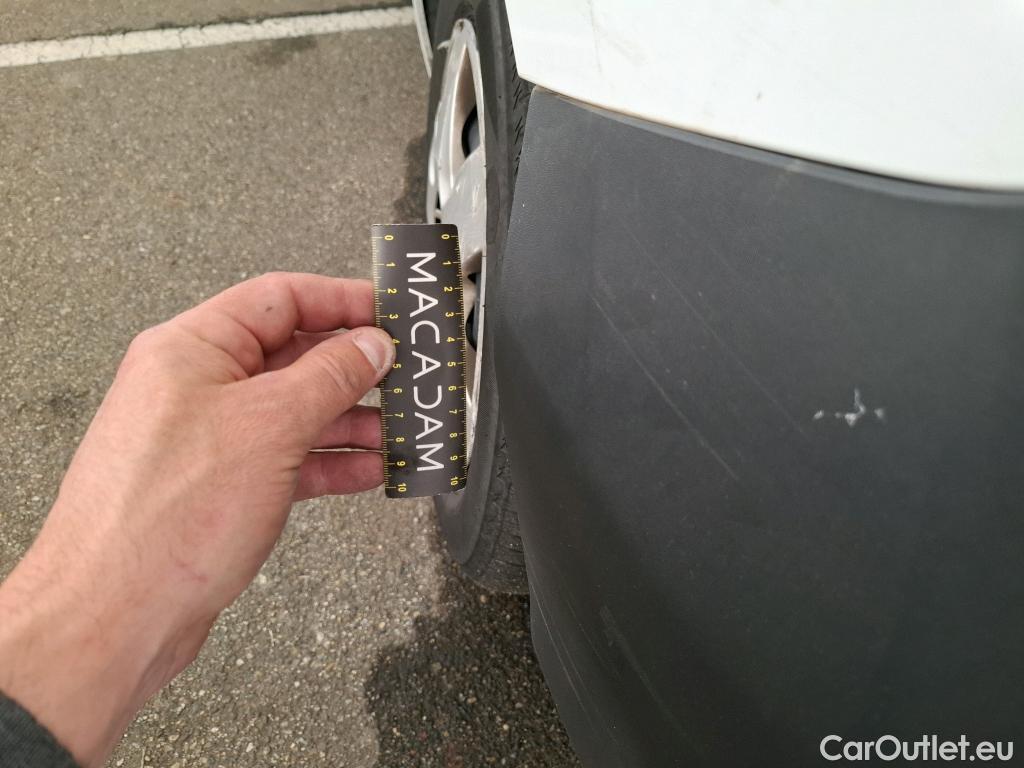  Renault  Kangoo  Express Extra (Série Spéciale) 1.5 dCi 75CV BVM5 E6 #18