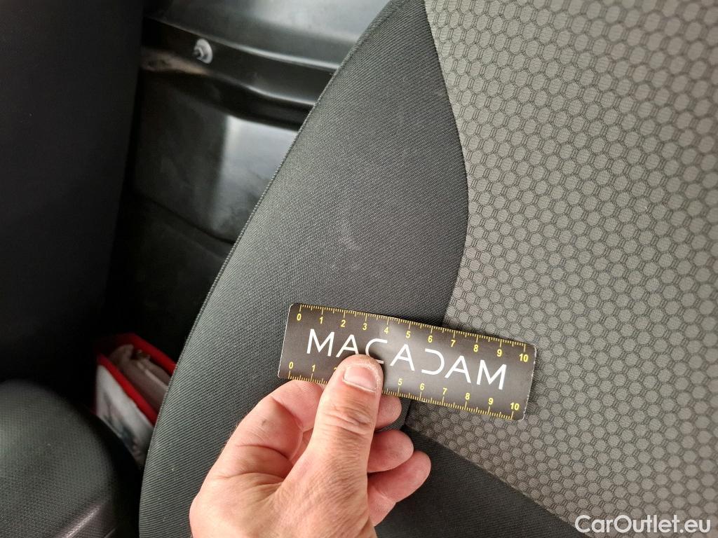  Renault  Kangoo  Express Extra (Série Spéciale) 1.5 dCi 75CV BVM5 E6 #60