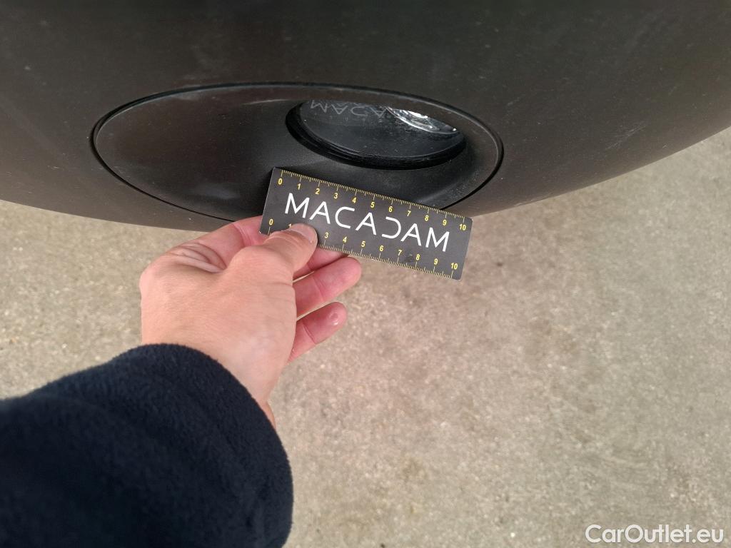  Renault  Master  III Fourgon L2H2 3 5 Grand Confort dCi 130CV BVM6 7 Sieges E6 #46