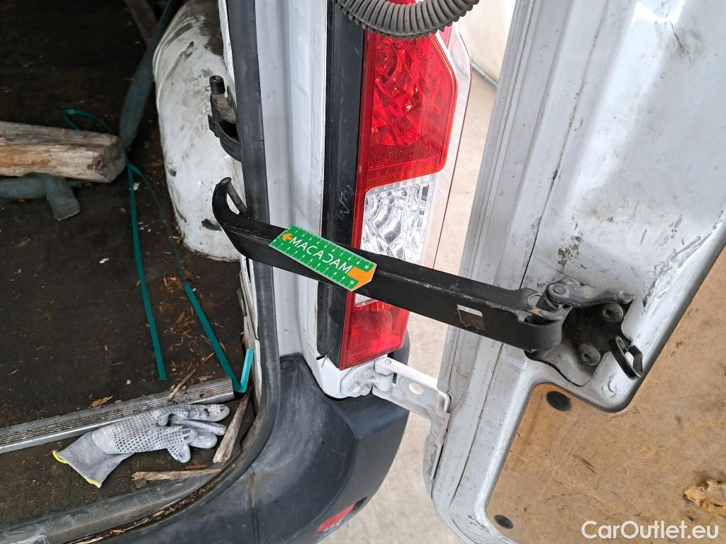  Renault  Master  Fourgon L2H2 3 5 Grand Confort dCi 130CV BVM6 E6 #50