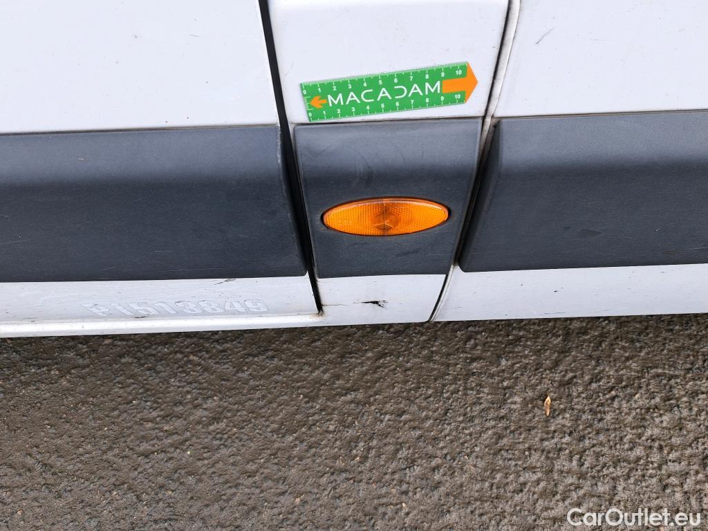  Renault  Master  III Fourgon L3H2 3 5 Grand Confort dCi 145CV BVM6 E6 #21